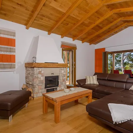 Centovi Dvori Villa