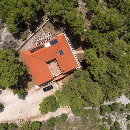 Villa Centovi Dvori *
